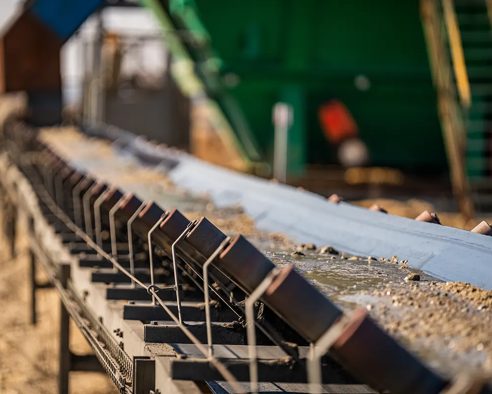 Movimentazione-materiali-abrasivi-e-appuntiti