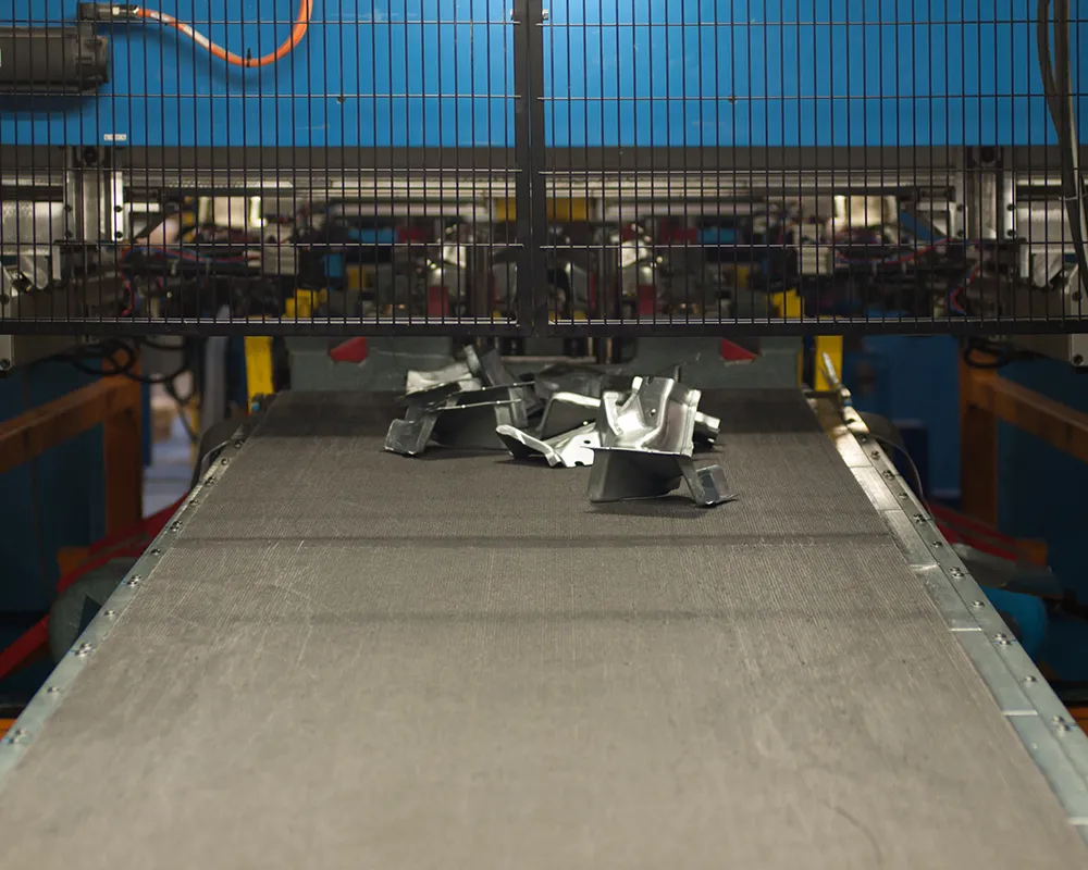 edilizia-civile nastri-trasportatori-per-linee-di-produzione-nell-industria-automotive